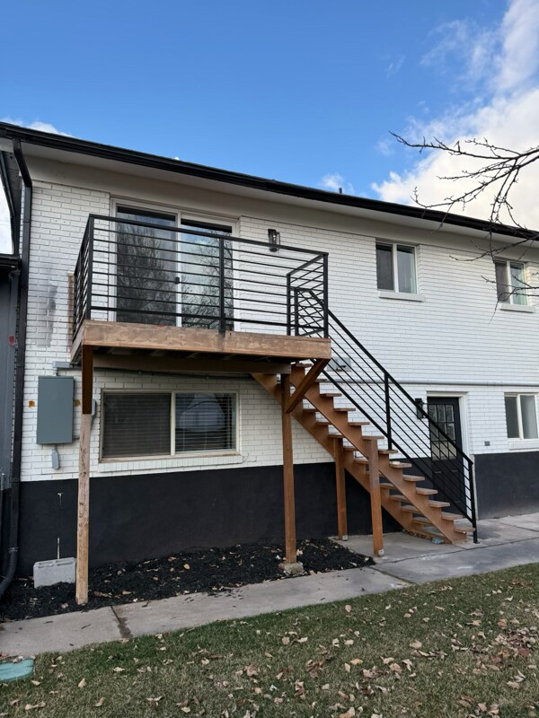 Building Photo - 1546 E 700 S