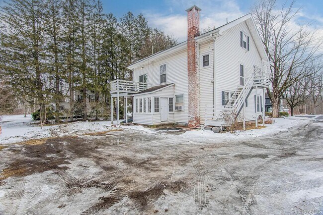 Building Photo - 3 NY-343