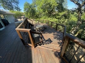 Building Photo - 125 Goodfellow Dr