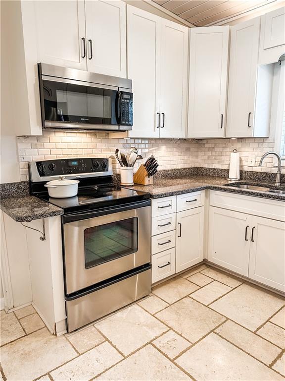 Building Photo - 2841 Cravenridge Dr NE