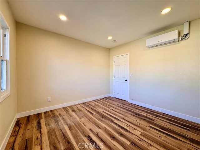 Building Photo - 1464 3rd St