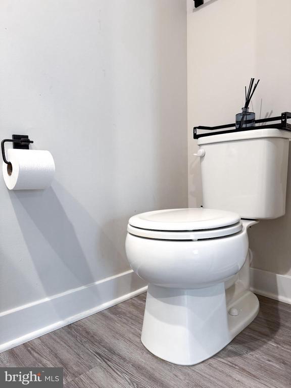 Building Photo - 24604 Cervelo Ter