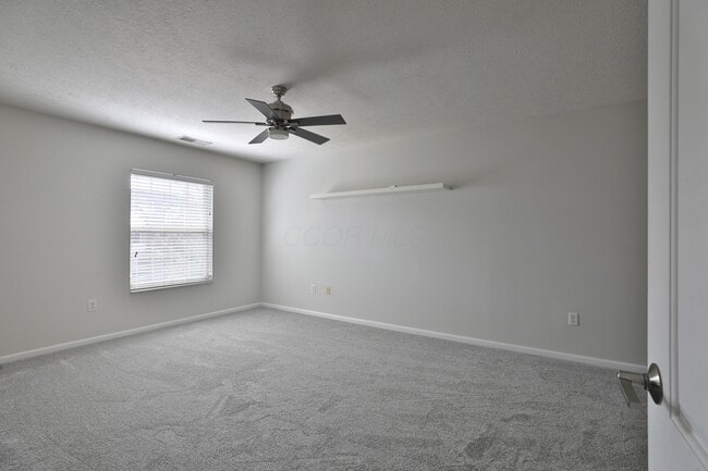 Building Photo - 763 Hidden Springs Dr