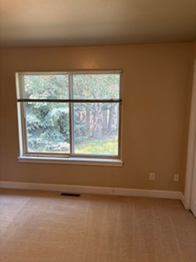 Building Photo - 2729 Allison Ct