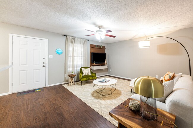 Interior Photo - Polaris on the Park - Renovated Apartments. Best prices in South Austin.