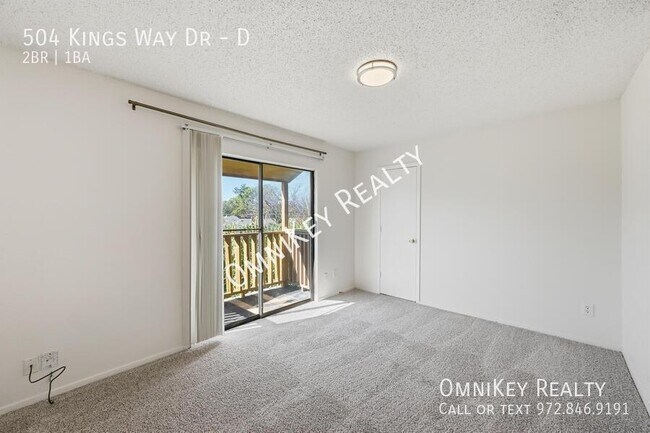 Building Photo - 504 Kings Way Dr