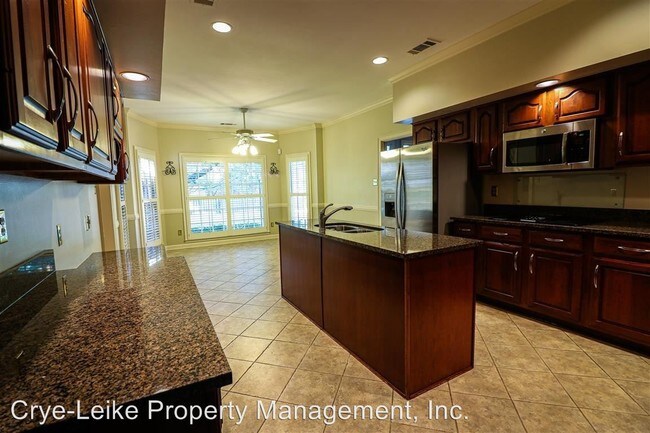 Building Photo - 4 br, 3.5 bath House - 3411 S. Tournament Dr