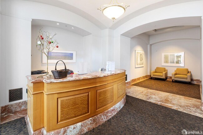 Building Photo - 75 Folsom St