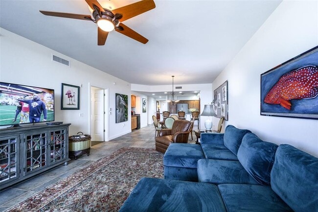 Building Photo - 3313 Sunset Key Cir