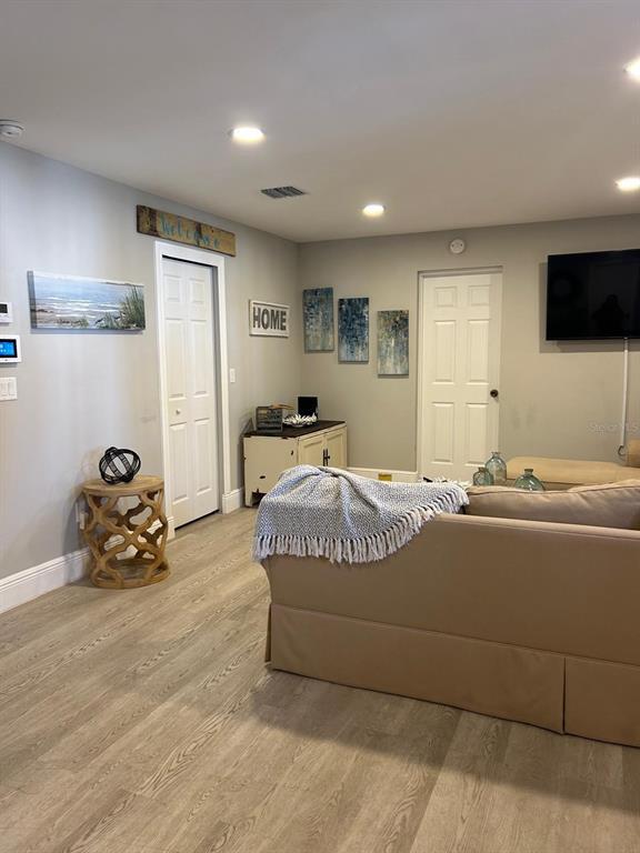 Building Photo - 244 Lexington Dr