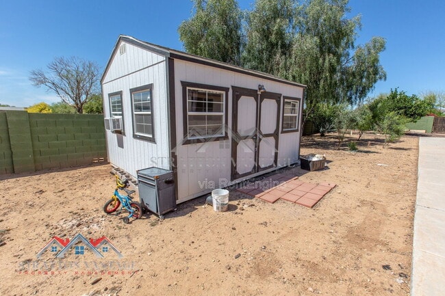 Building Photo - 38414 N 12th St