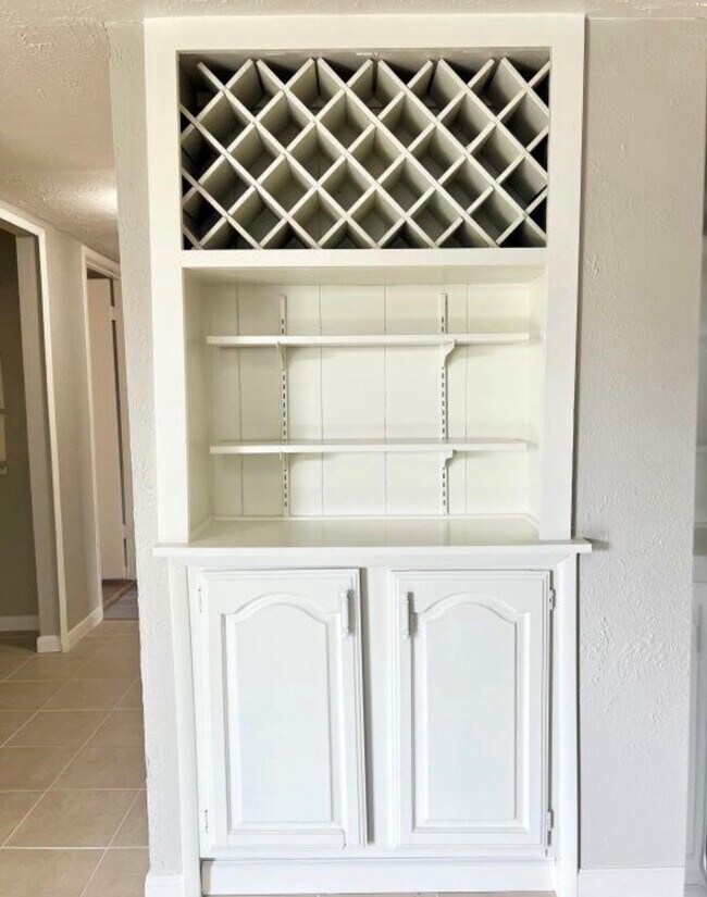 Building Photo - 15730 Corsair Rd