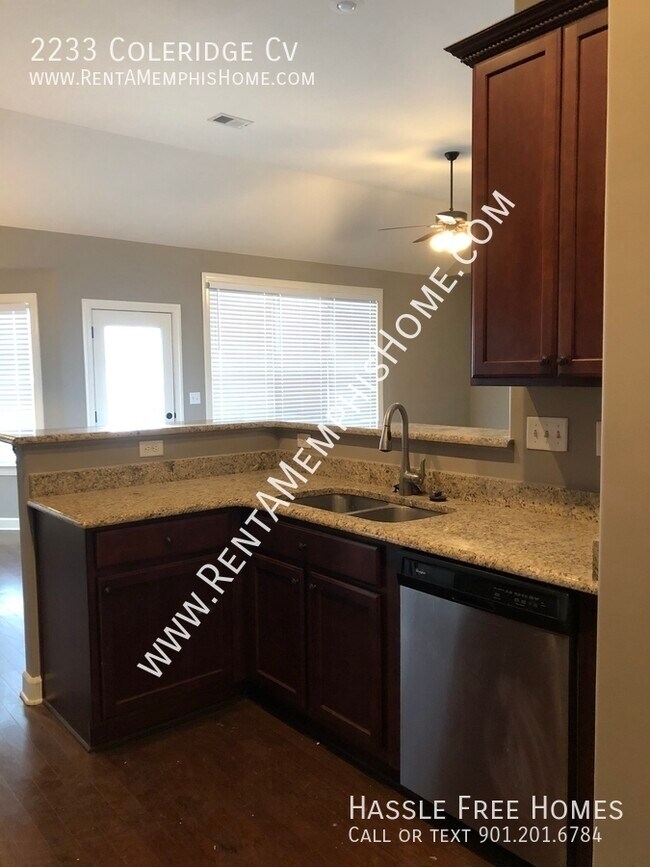 Building Photo - 2233 Coleridge Cv