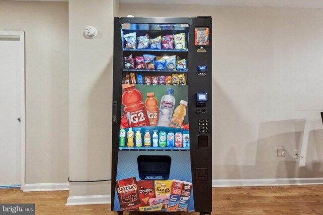 Building Photo - 1324 Locust St