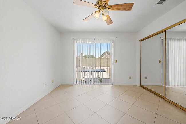 Building Photo - 6836 S 18th St