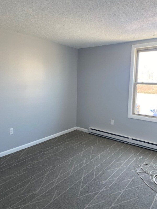 Building Photo - 2438-2448 S Main St