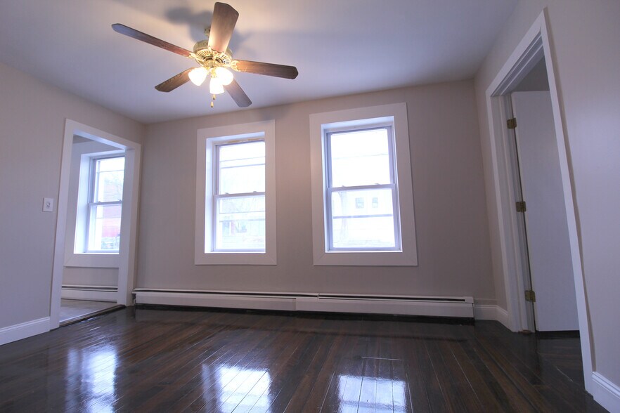 Building Photo - 99 Central Ave