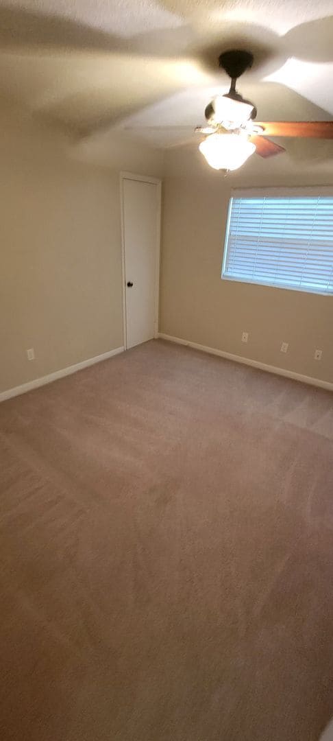 Building Photo - 2220 NW 14th Ave