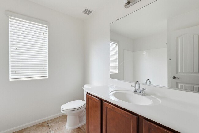 Building Photo - Higley Park Home