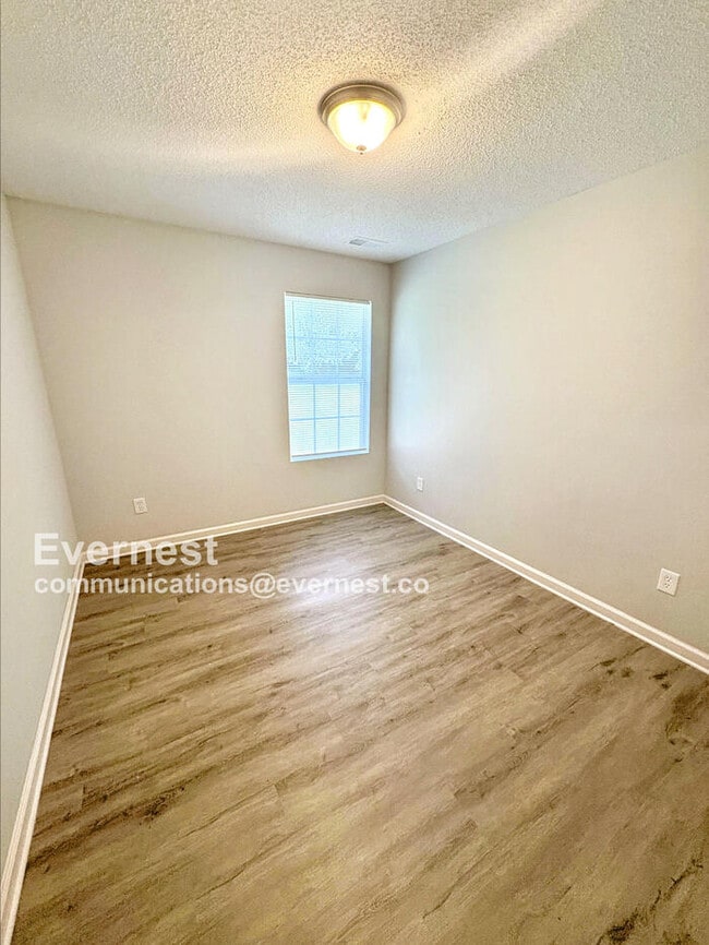 Building Photo - 8534 Kaden Dr