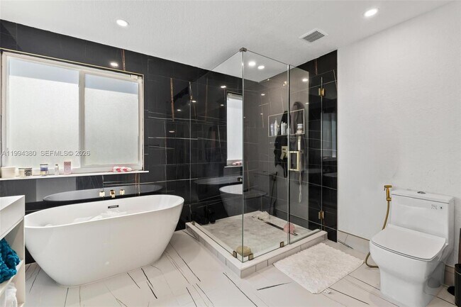 Building Photo - 15646 SW 97th Terrace