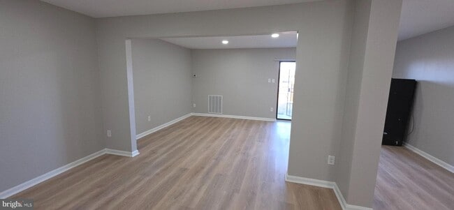 Building Photo - 3114 Banneker Dr NE