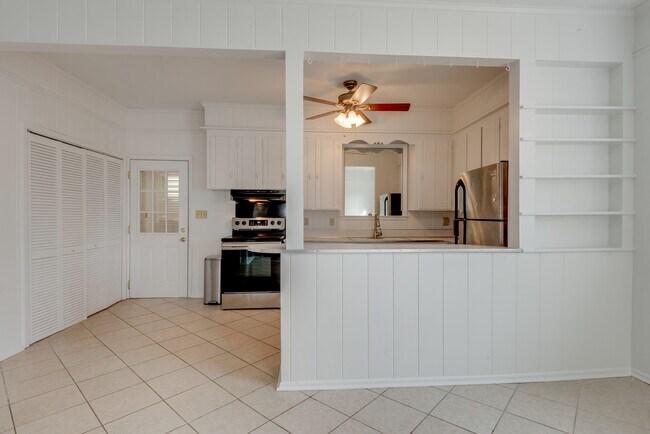 Building Photo - 4117 Utah Ave