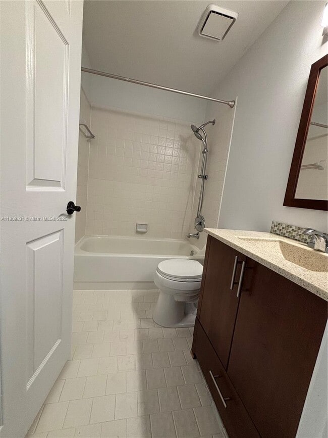 Building Photo - 9366 Arborwood Cir