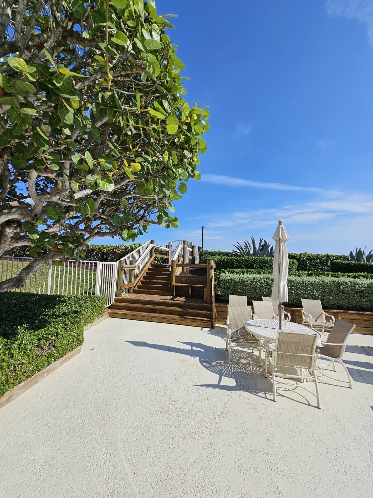 Building Photo - 3200 S Ocean Blvd