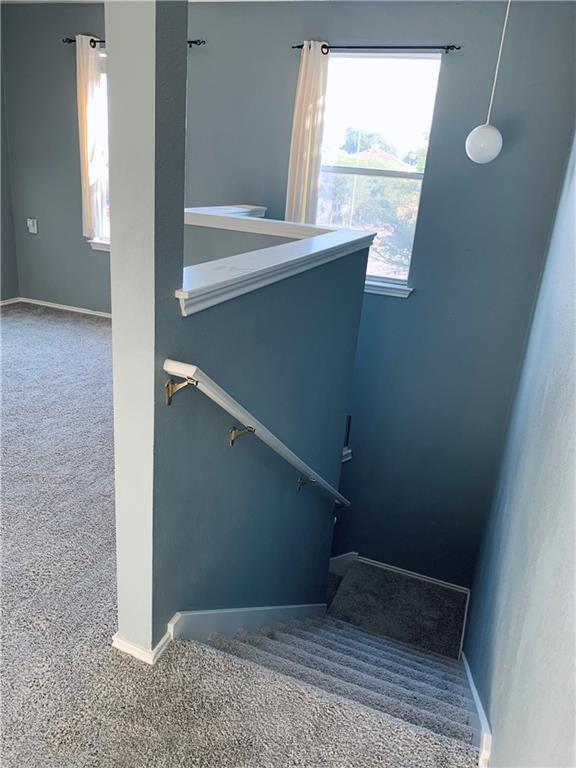 Building Photo - 400 Celery Loop