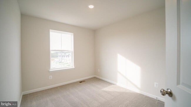 Building Photo - 1350 Red Clover Ln