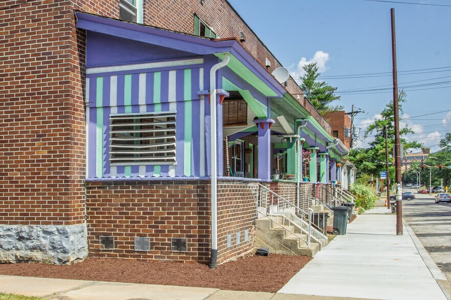 Primary Photo - 132 S Trenton Ave