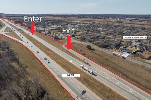 Building Photo - 753 N Gilda St