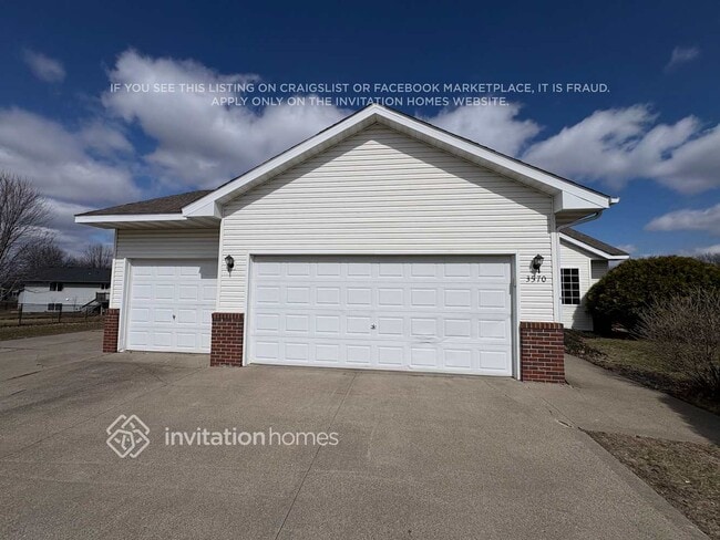 Building Photo - 3570 Kaiser Ct NE