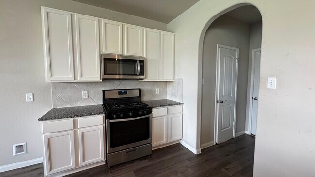 Building Photo - 24634 Bastiani Canvas Ln