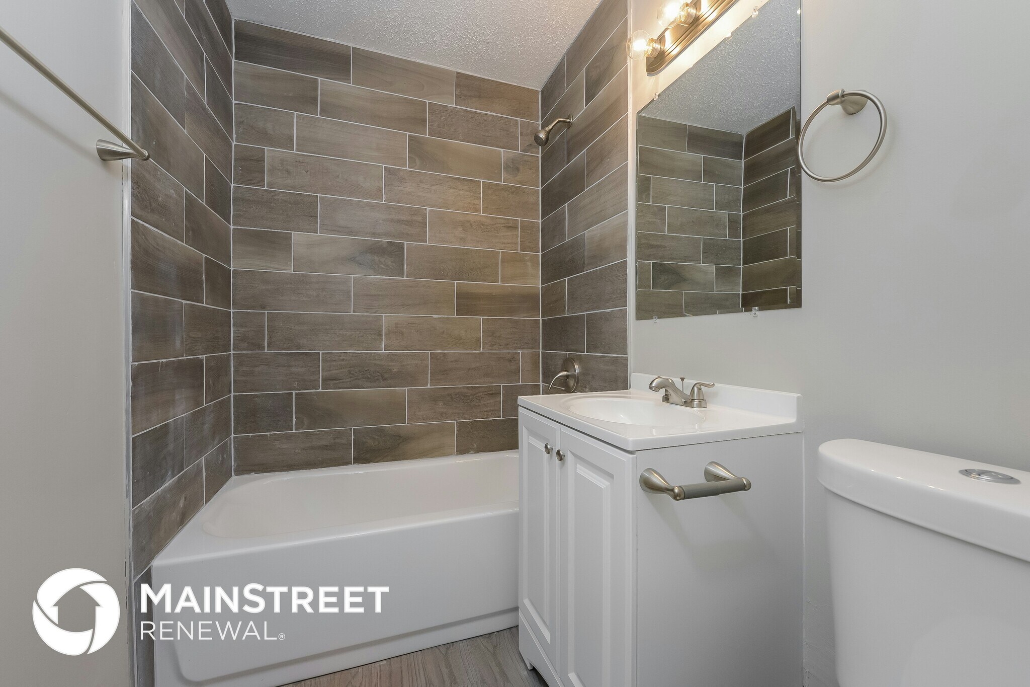 Building Photo - 11304 Crystal Ave