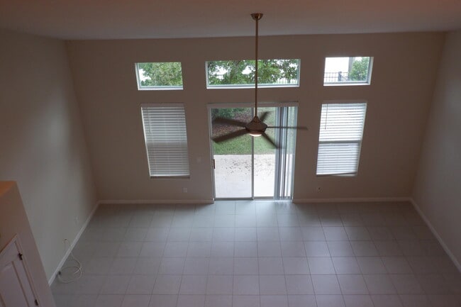 Building Photo - 91 Redondo Dr