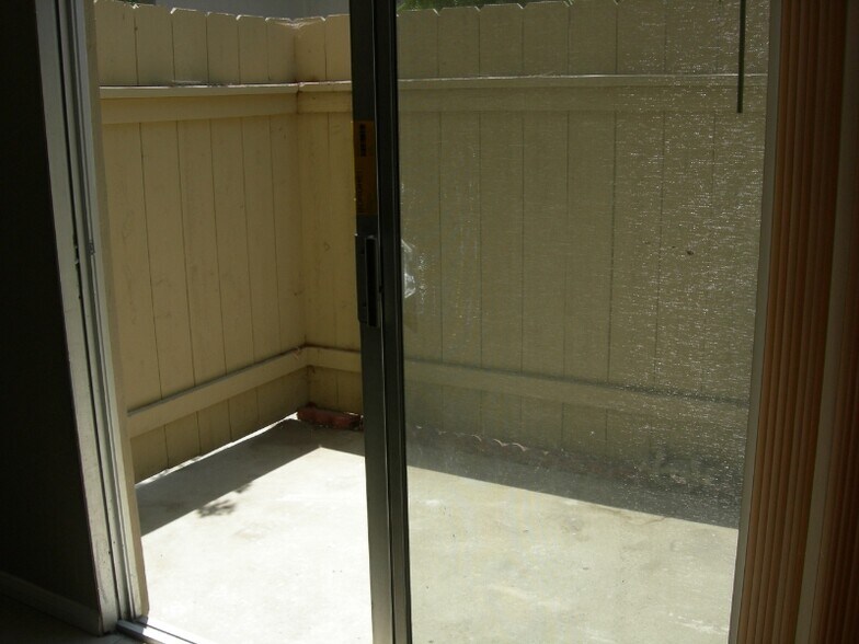 Building Photo - 7892 Camino Glorita