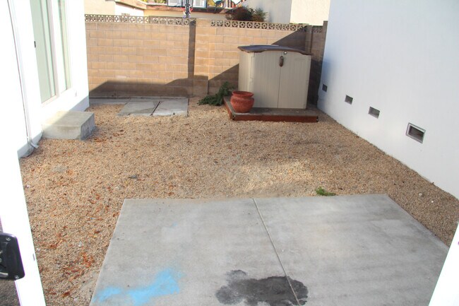 Building Photo - Mission San Jose – 2 Bed / 2 Bath | $3,800/month