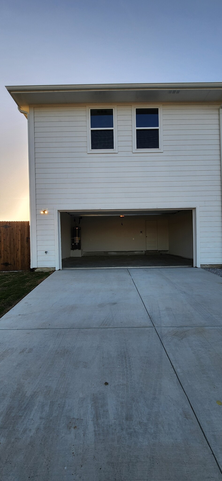 Building Photo - 3429 Vista Highlands Ln