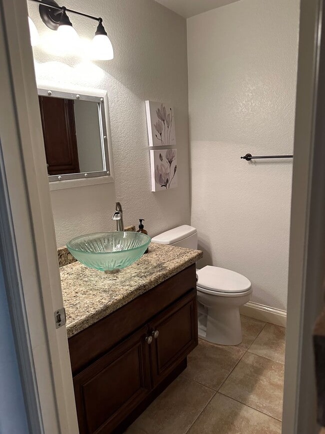 Building Photo - Stunning La Costa Valley Furnished Home