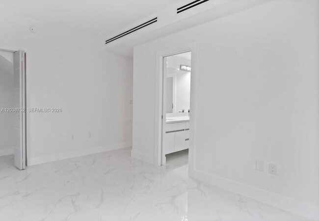 Building Photo - 3374 Perry Frow Dr