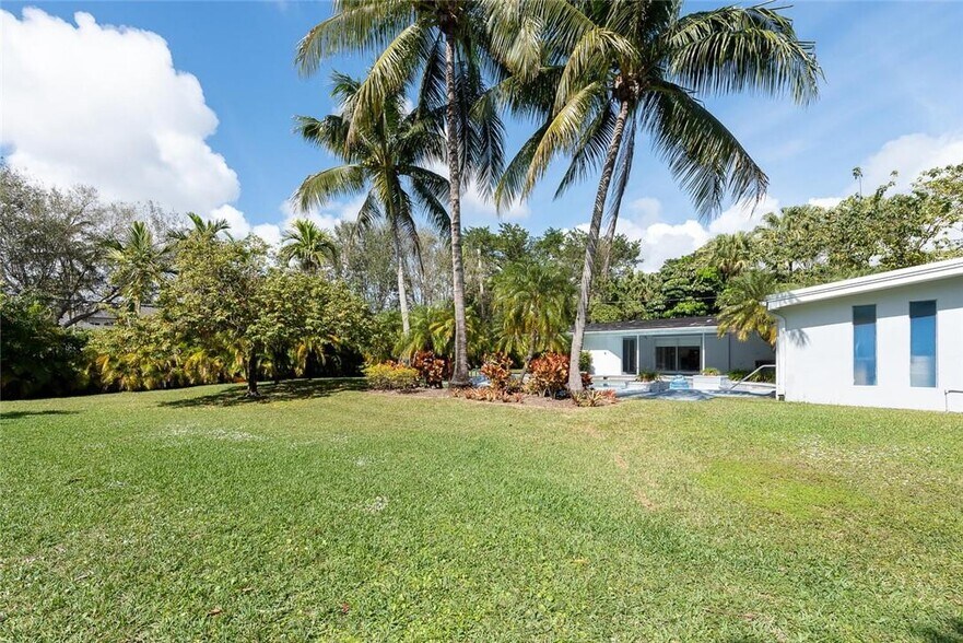 Building Photo - 6205 SW 108th St