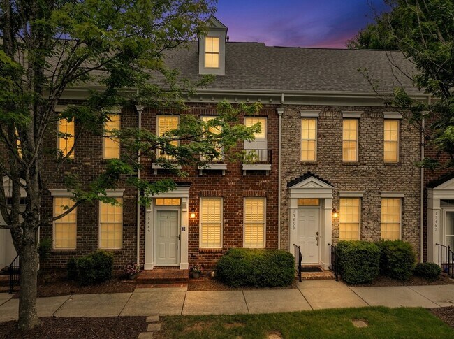 Building Photo - 15449 Goodwood St