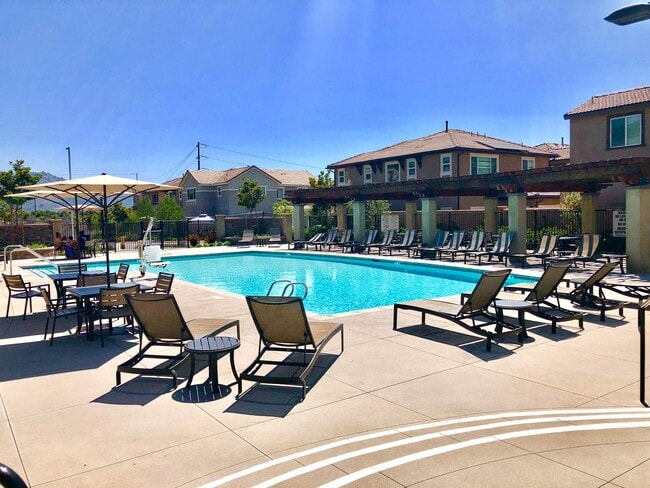 Building Photo - Beautiful Two-Story Home in the Newer Community of Horse Creek Ridge in Fallbrook!