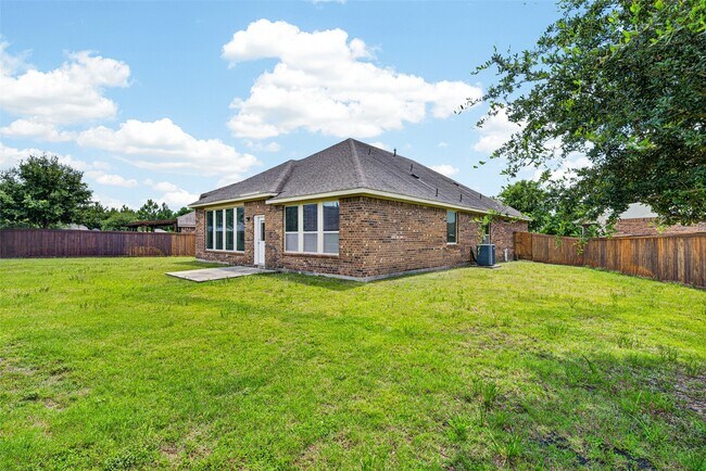 Building Photo - 19202 Presa Canyon Dr