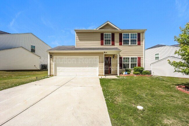 Building Photo - 2835 S Hills