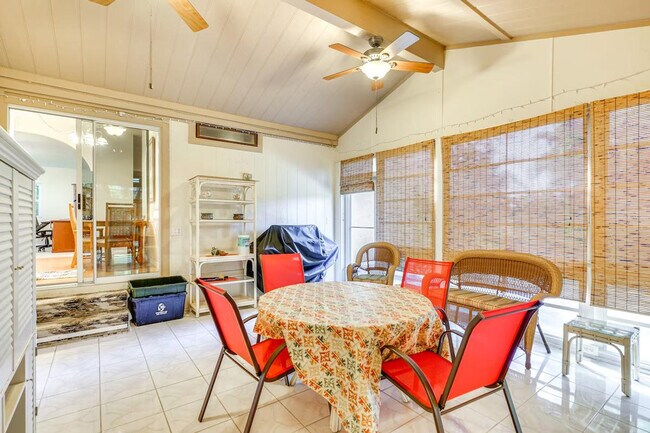 Building Photo - 4149 Via Aragon