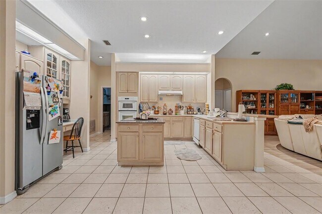 Building Photo - 702 Brooker Ridge Ct
