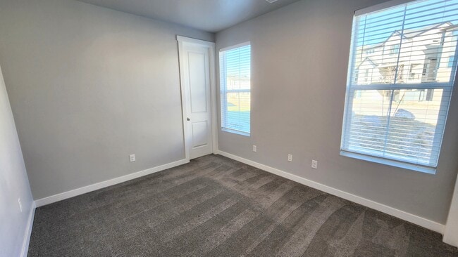 Building Photo - 2773 Tower Ml Wy